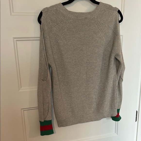 Minnie Rose Gray Sweater with Green and Red Accents XS NWOT - Picture 2 of 6